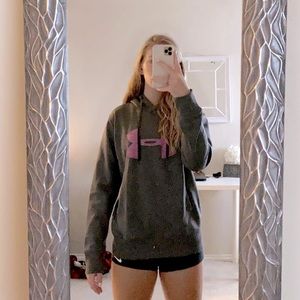 underarmour sweatshirt